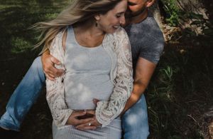 Summer maternity session at Bain Park in Trenton, Ontario