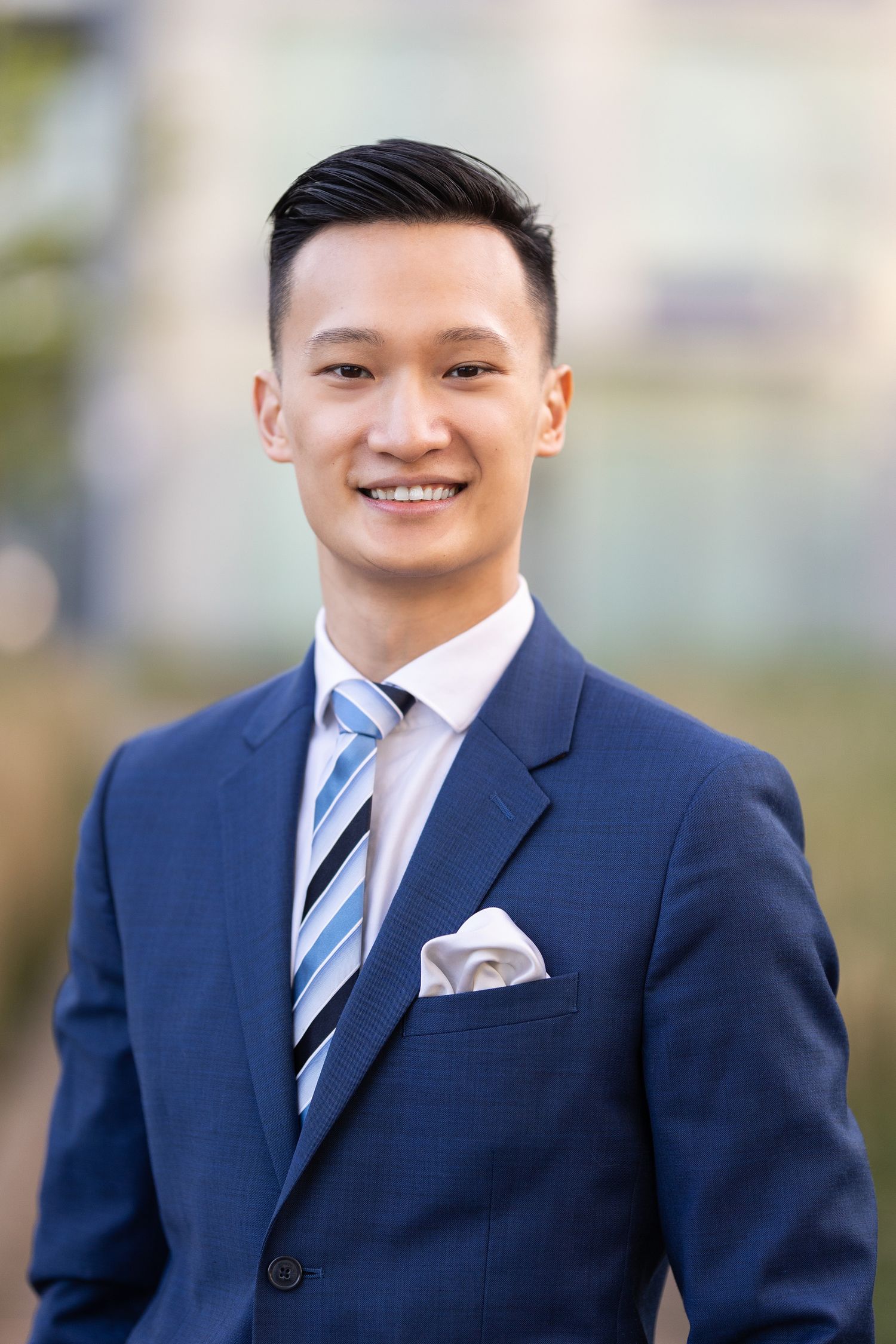 Vancouver BC Headshot Portrait Photos - Sweet Dreams Photo Studio