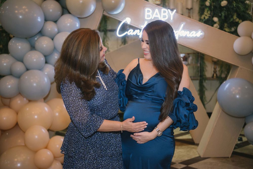 mother and daughter moment. baby shower. Corinthian Event Center. Mission, Texas. Wedding photographer