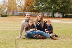 Wedding Photographer, Equine Event, Second Shooter in East Tennessee, TN, near Chattanooga, TN and North GA area. Family