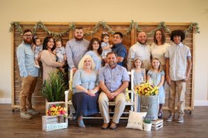 Wedding Photographer, Equine Event, Second Shooter in East Tennessee, TN, near Chattanooga, TN and North GA area. Family