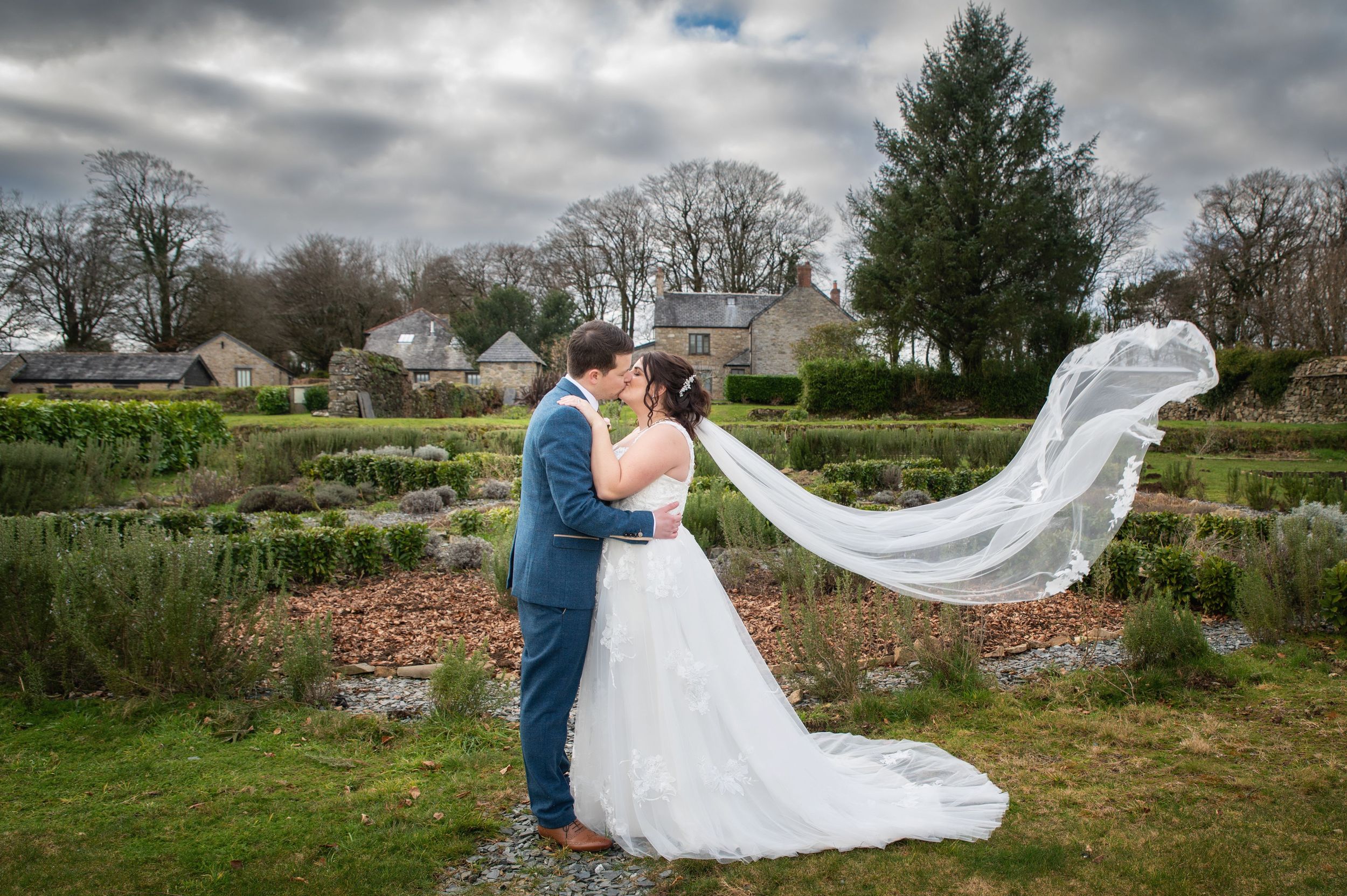Trevenna Barns Wedding Photography #cornwallweddingphotographer #plymouthweddingphotographer #luxuryphotographer