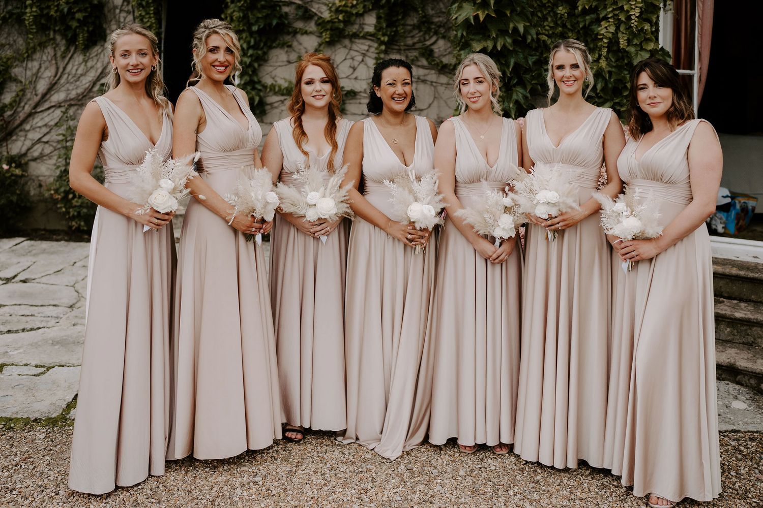 Pennard-house-summer-wedding-bridesmaids