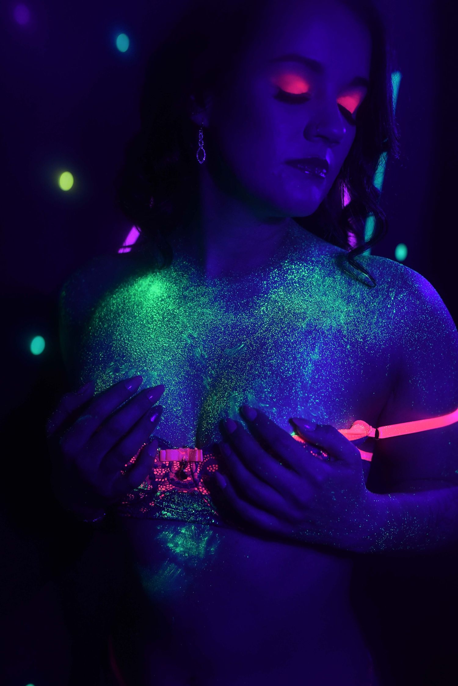 blacklight boudoir