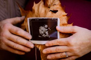 outdoor maternity session/Richfield county park/michigan
