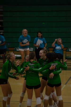 Storm Lake High School Women's Volleyball Players.