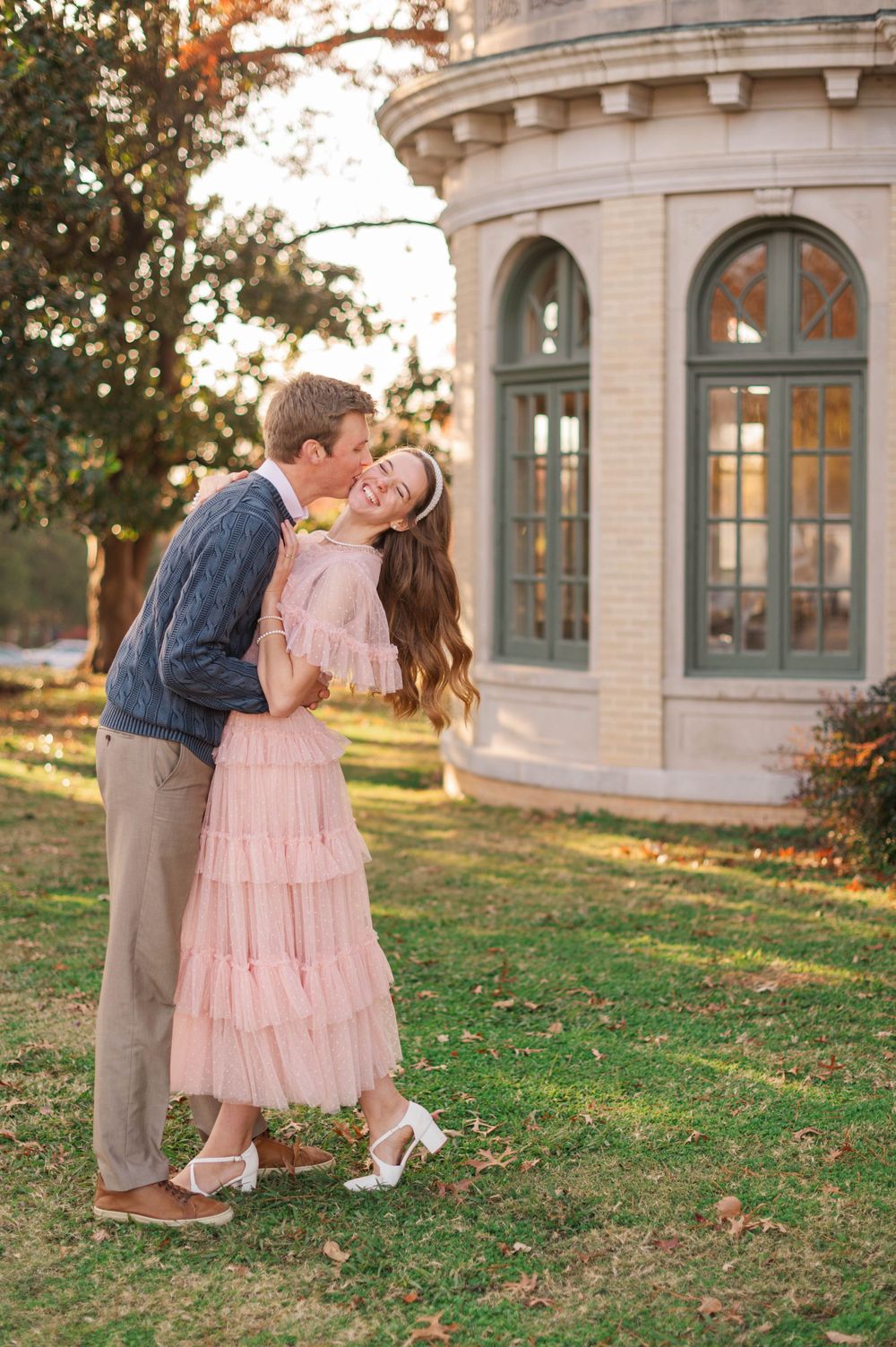 Elegant and classy fall engagement session at Woodward Park, Tulsa, Oklahoma.