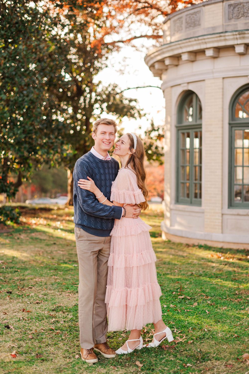 Elegant and classy fall engagement session at Woodward Park, Tulsa, Oklahoma.