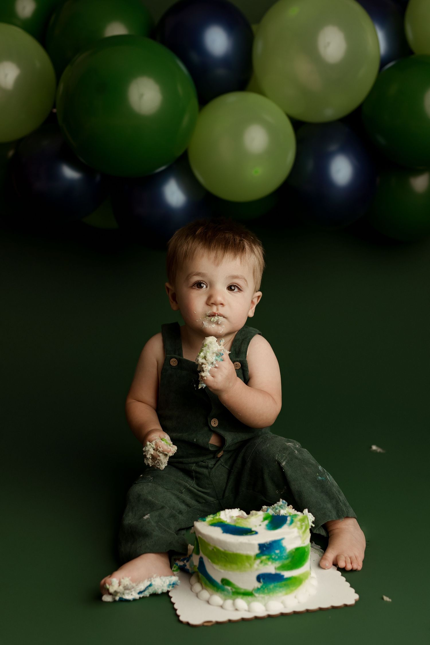 wichita cake smash photographer, cake smash photos near me, baby birthday photoshoot wichita