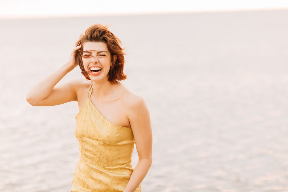 hawaii family photographer, hawaii portrait, smile, beach, sunset