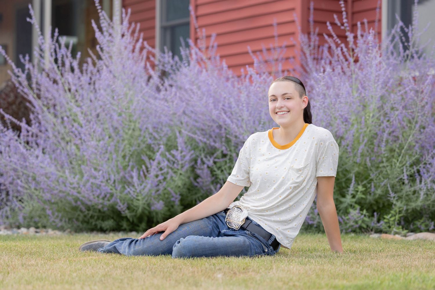 Charli Munger's senior photos in Midland Michigan