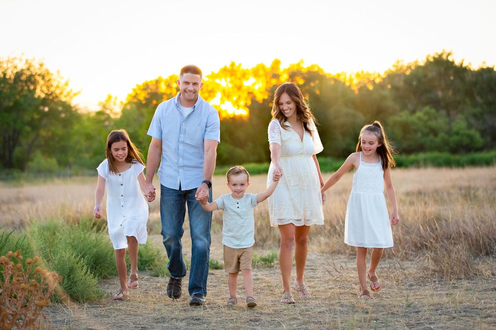 Dance, sports, athletics, family photographer serving Parker, Lone Tree, Highlands Ranch, and Douglas County, Colorado