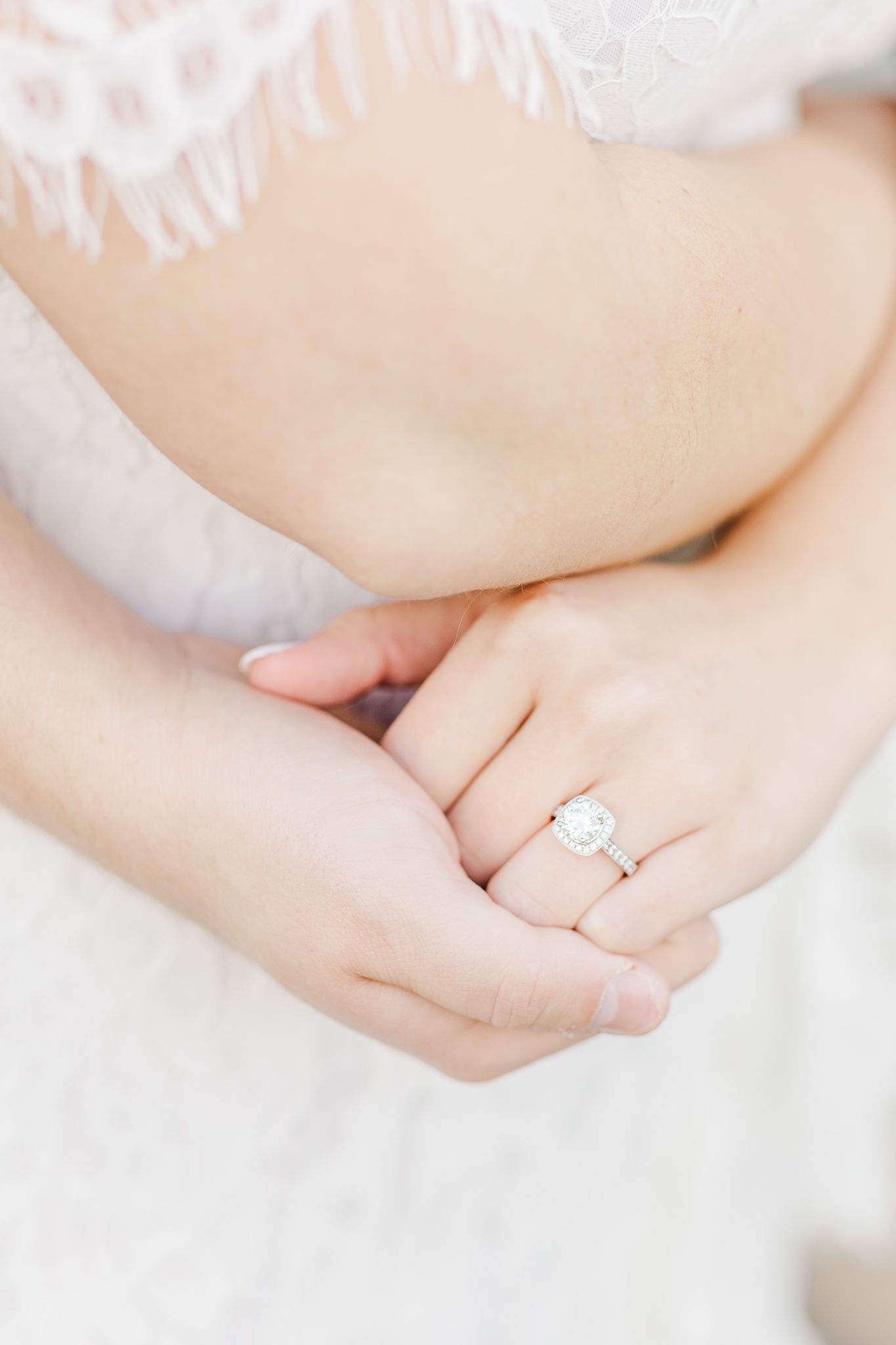 PITTSBURGH PENNSYLVANIA ENGAGEMENT PICTURES