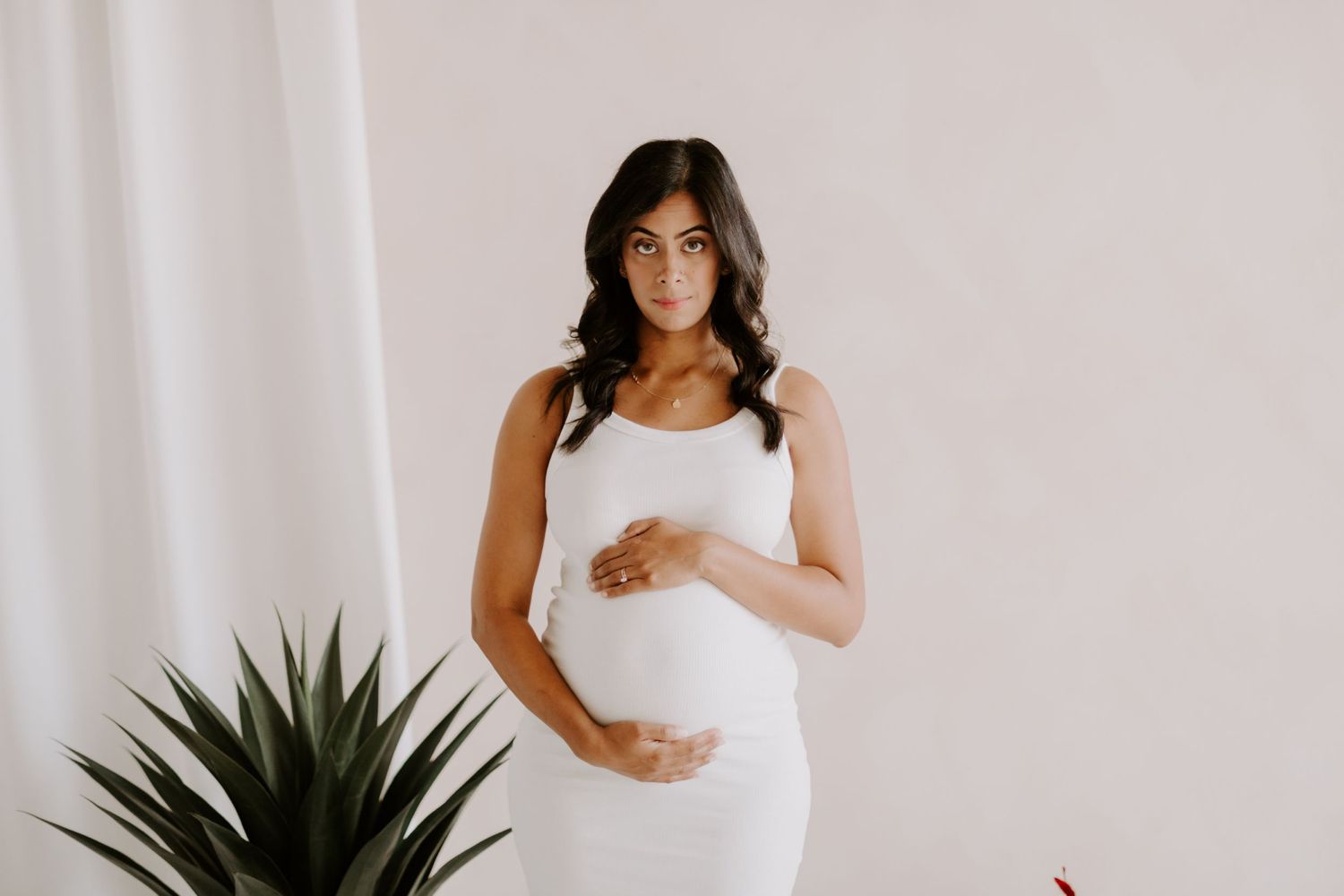 toronto lifestyle maternity photography mint room preto loft studio