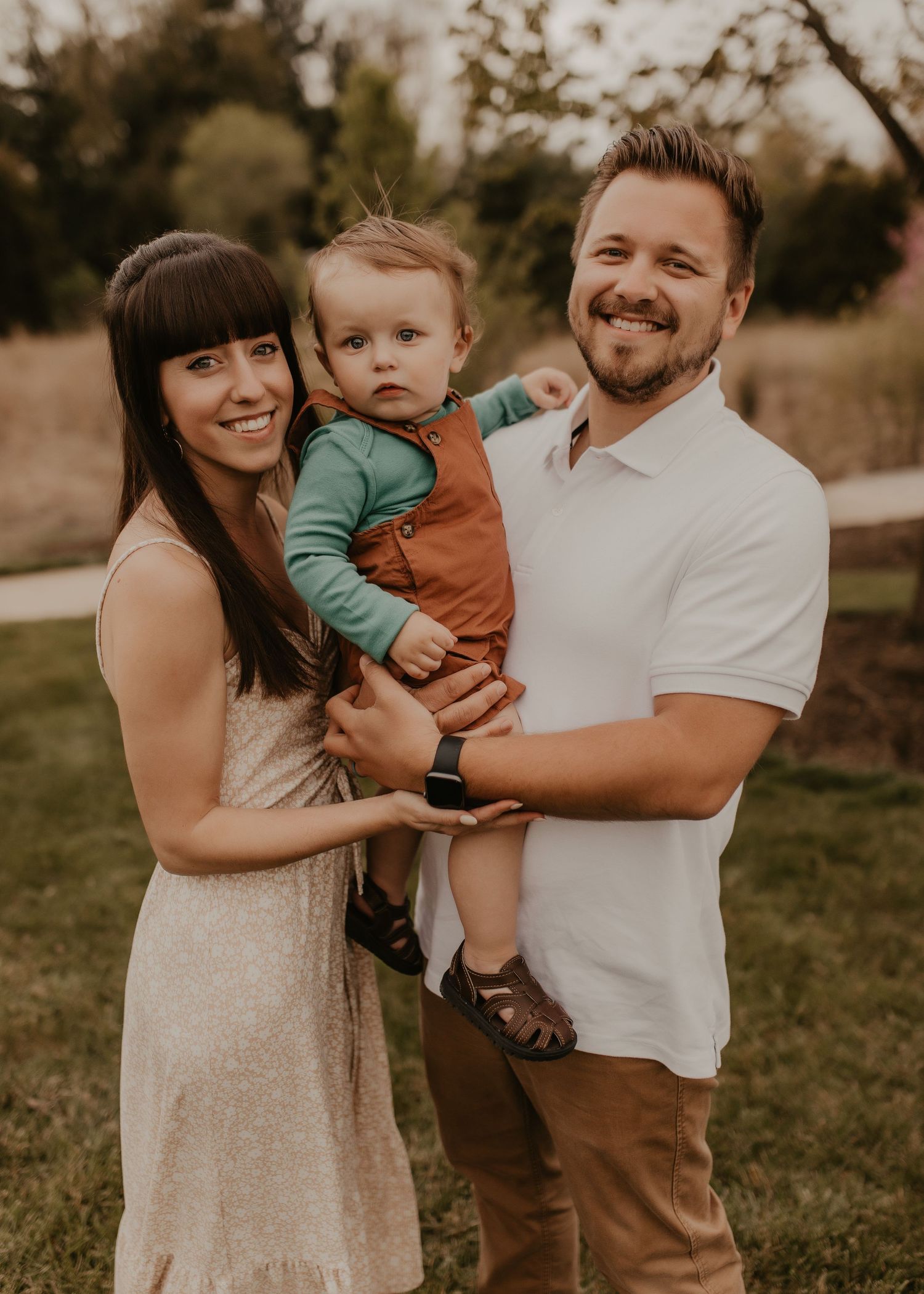 Philadelphia family photographer, family photographer near me, outdoor family photo session