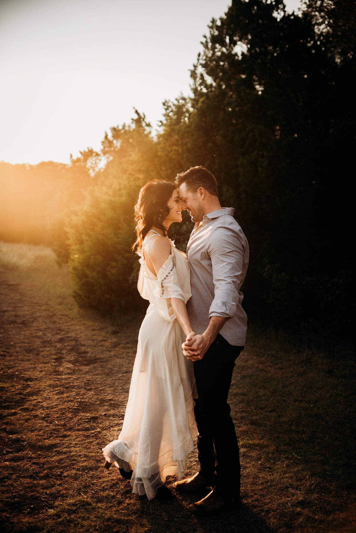 sunset family lifestyle photoshoot session san antonio couples engagement