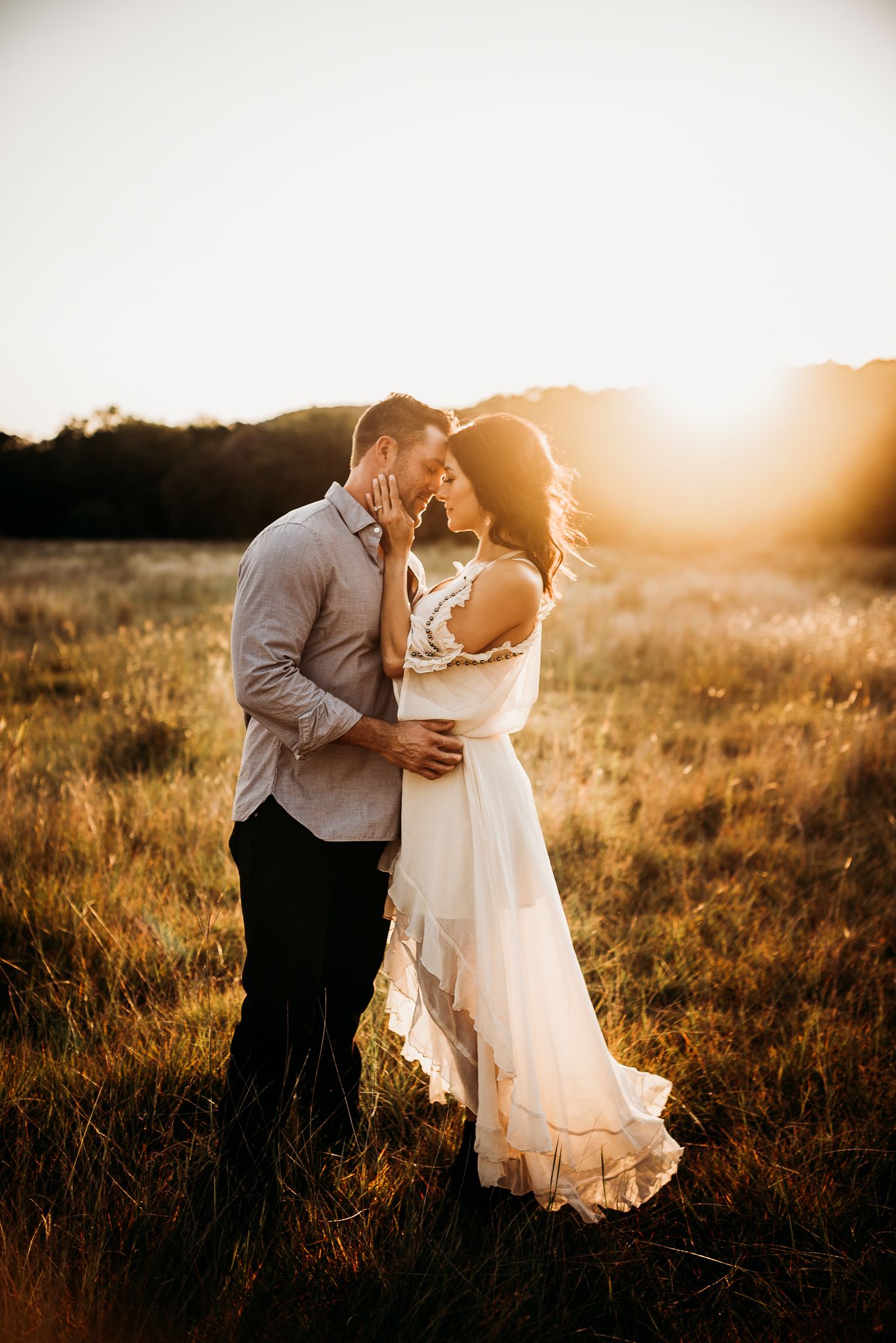 sunset family lifestyle photoshoot session san antonio couples engagement