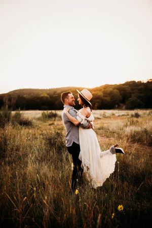 sunset family lifestyle photoshoot session san antonio couples engagement