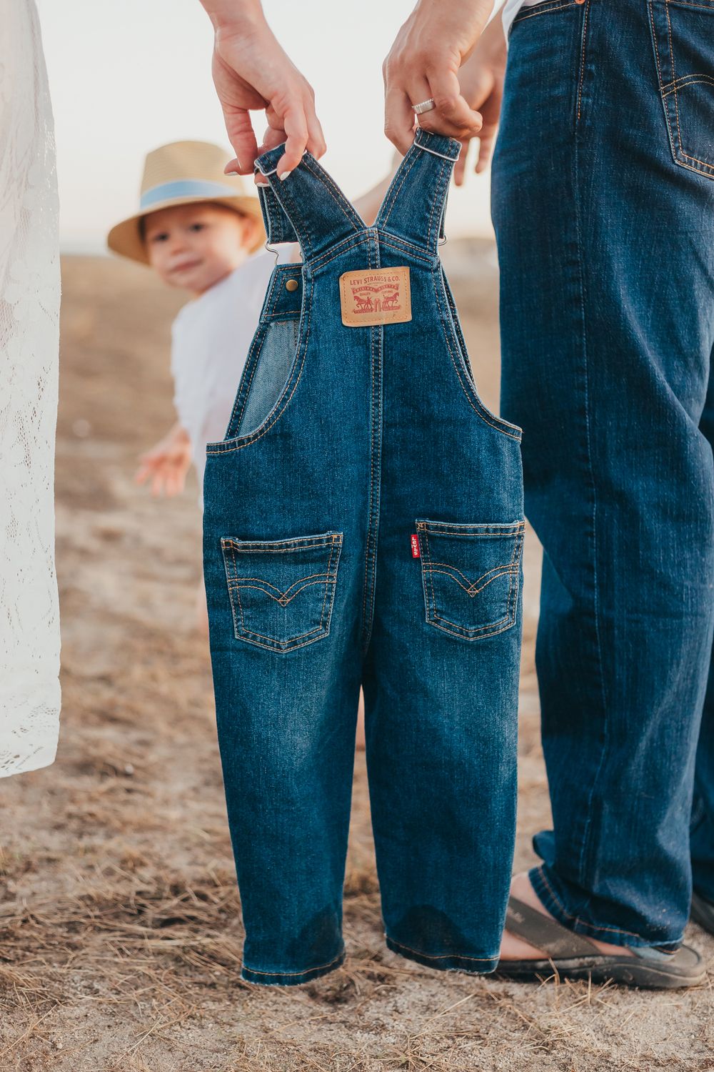 maternity photoshoot, big brother, name announcement