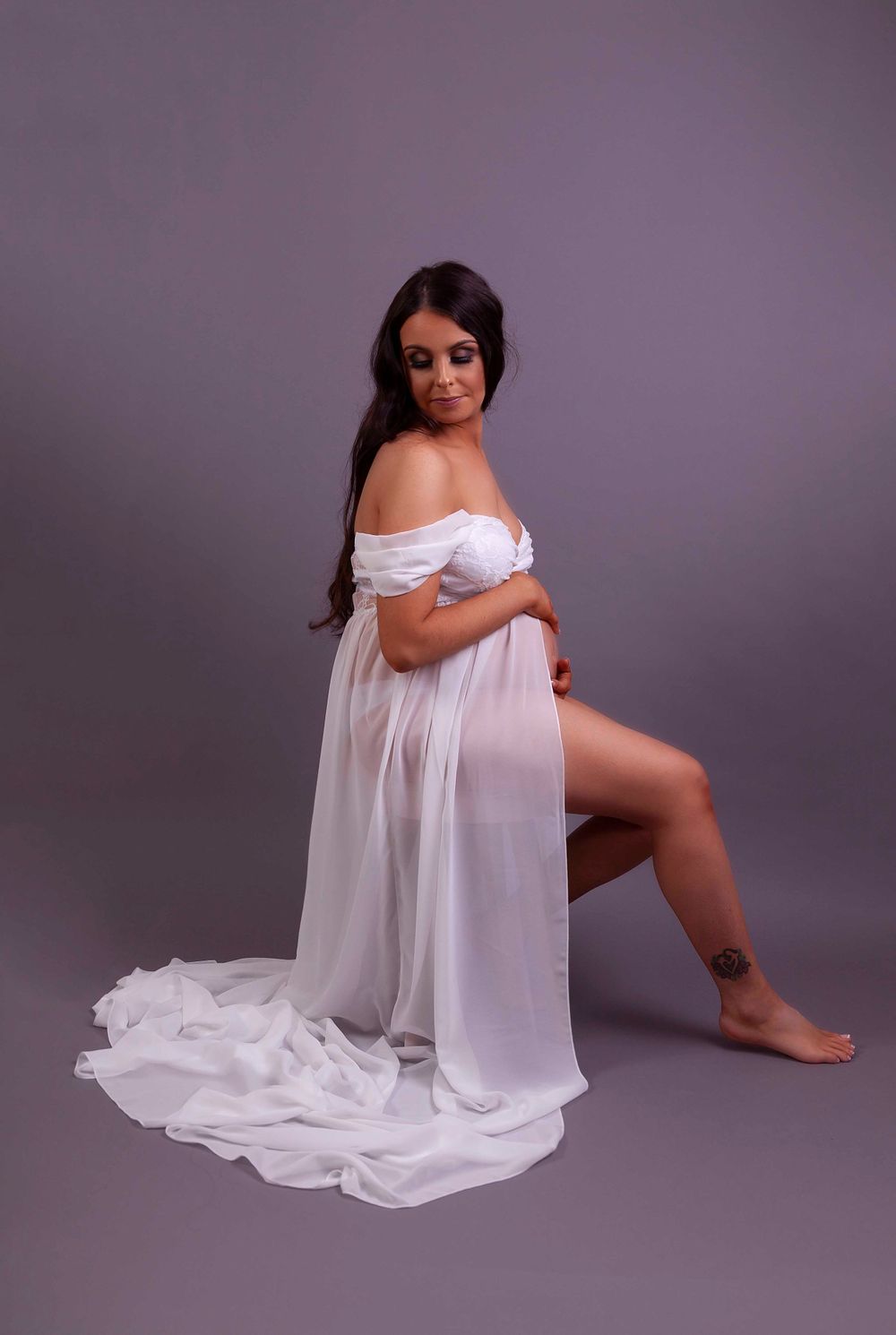 maternity bump shoot