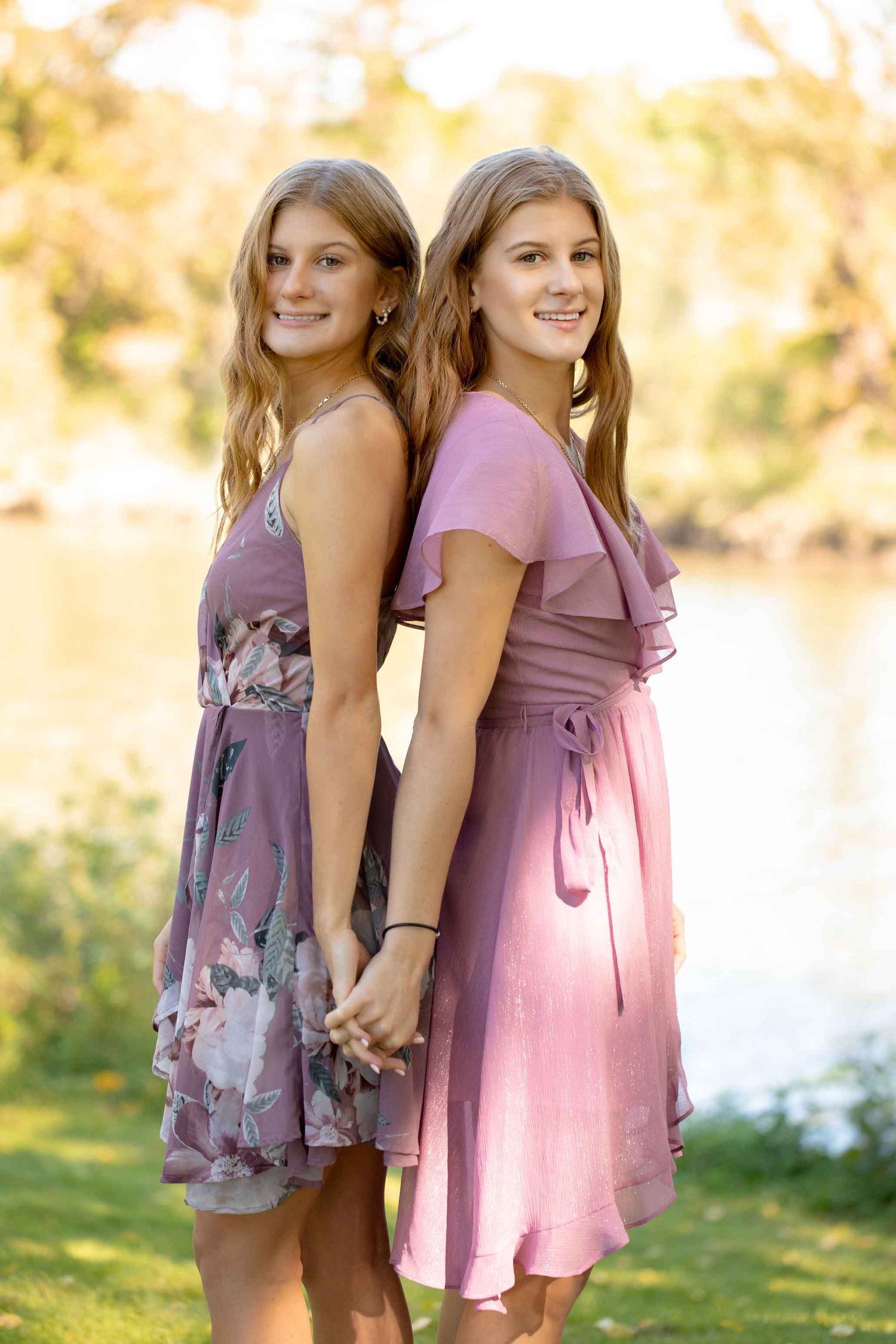Emma & Annie