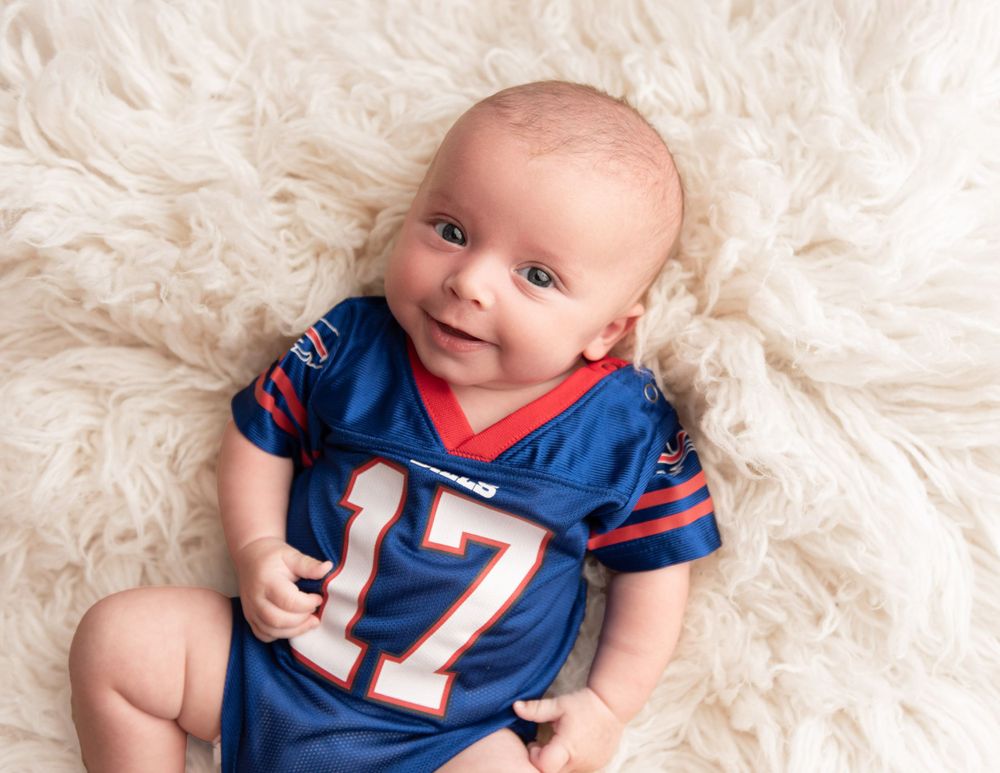 buffalo photo session newborn photographer buffalo photographer wny photographer baby photographer family photographer