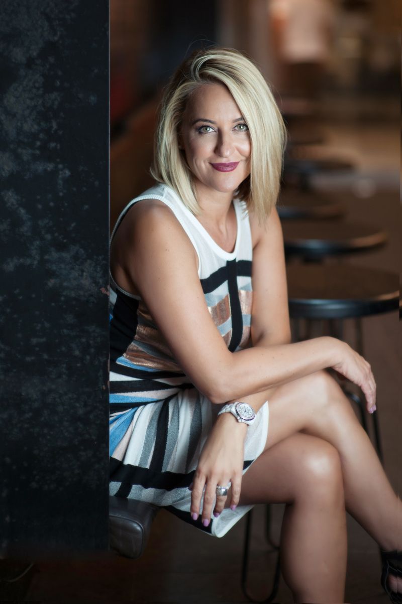 ale photography headshots branding sydney alejandra gabin