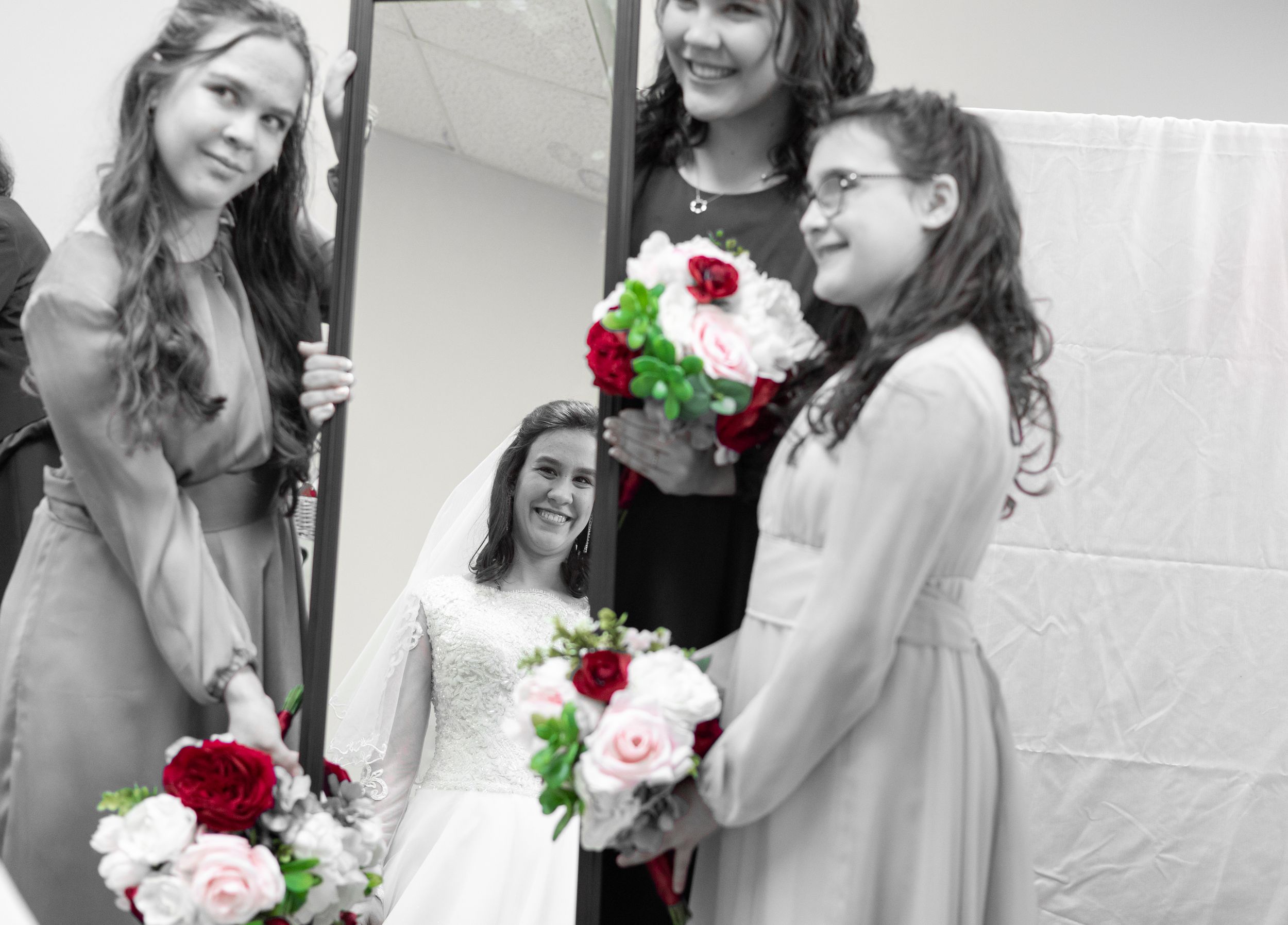 Professional wedding photography Pleasant Photography by Naomi Parfitt
