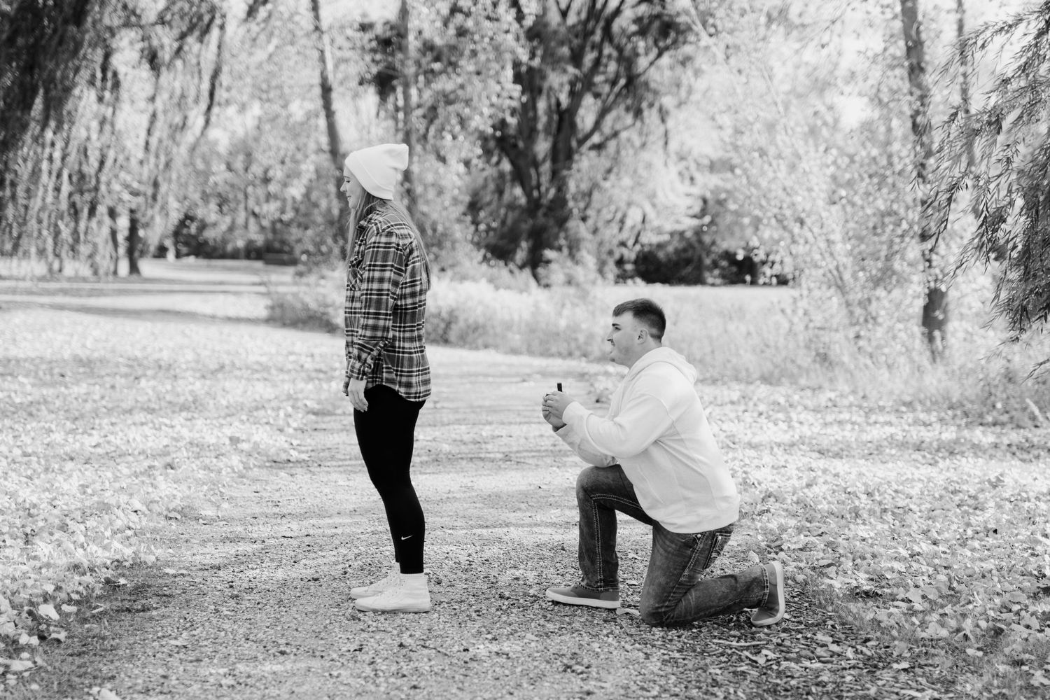 Minnesota Fall Proposal Wedding Photographer