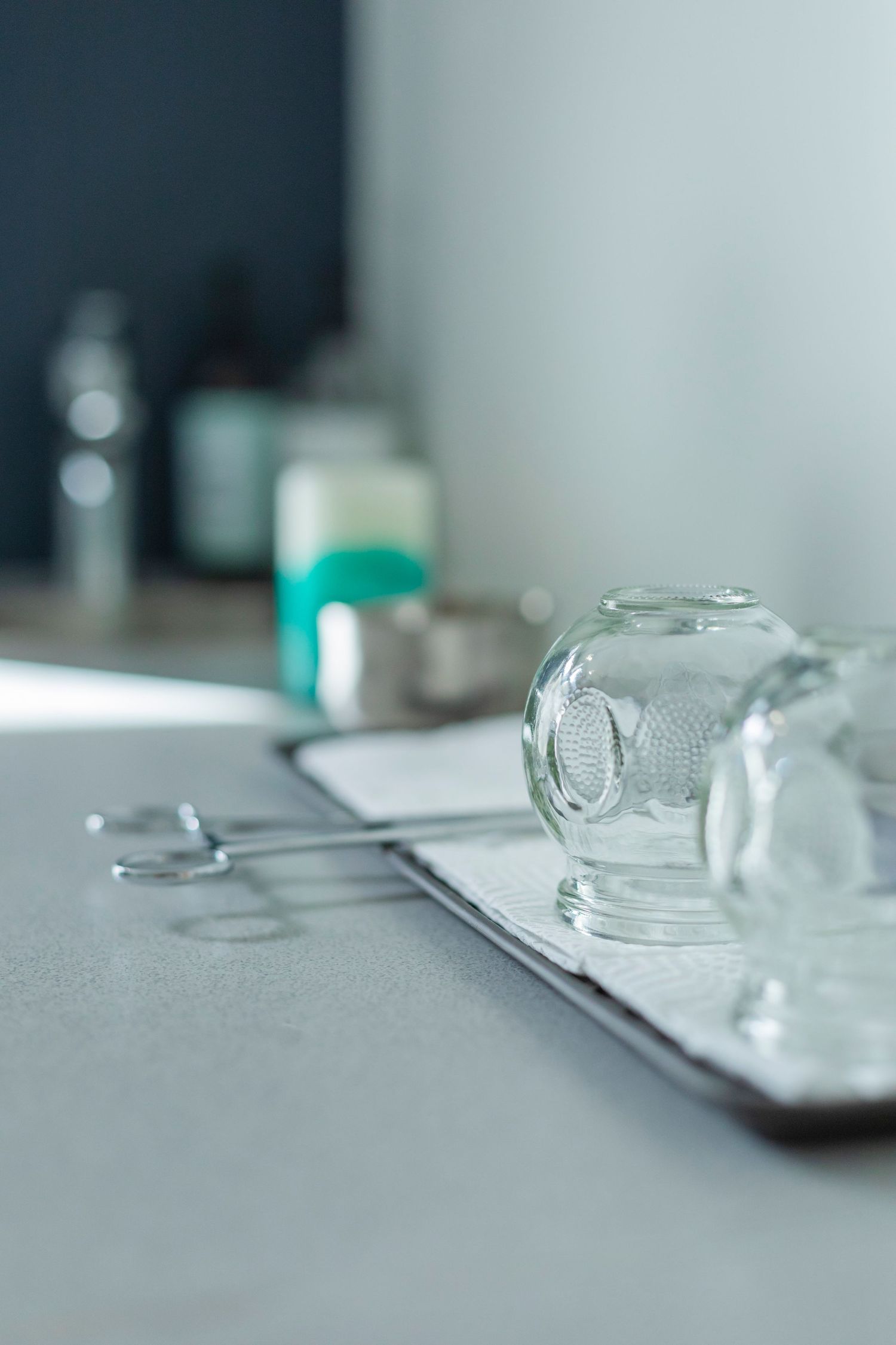 acupuncturist cupping tools