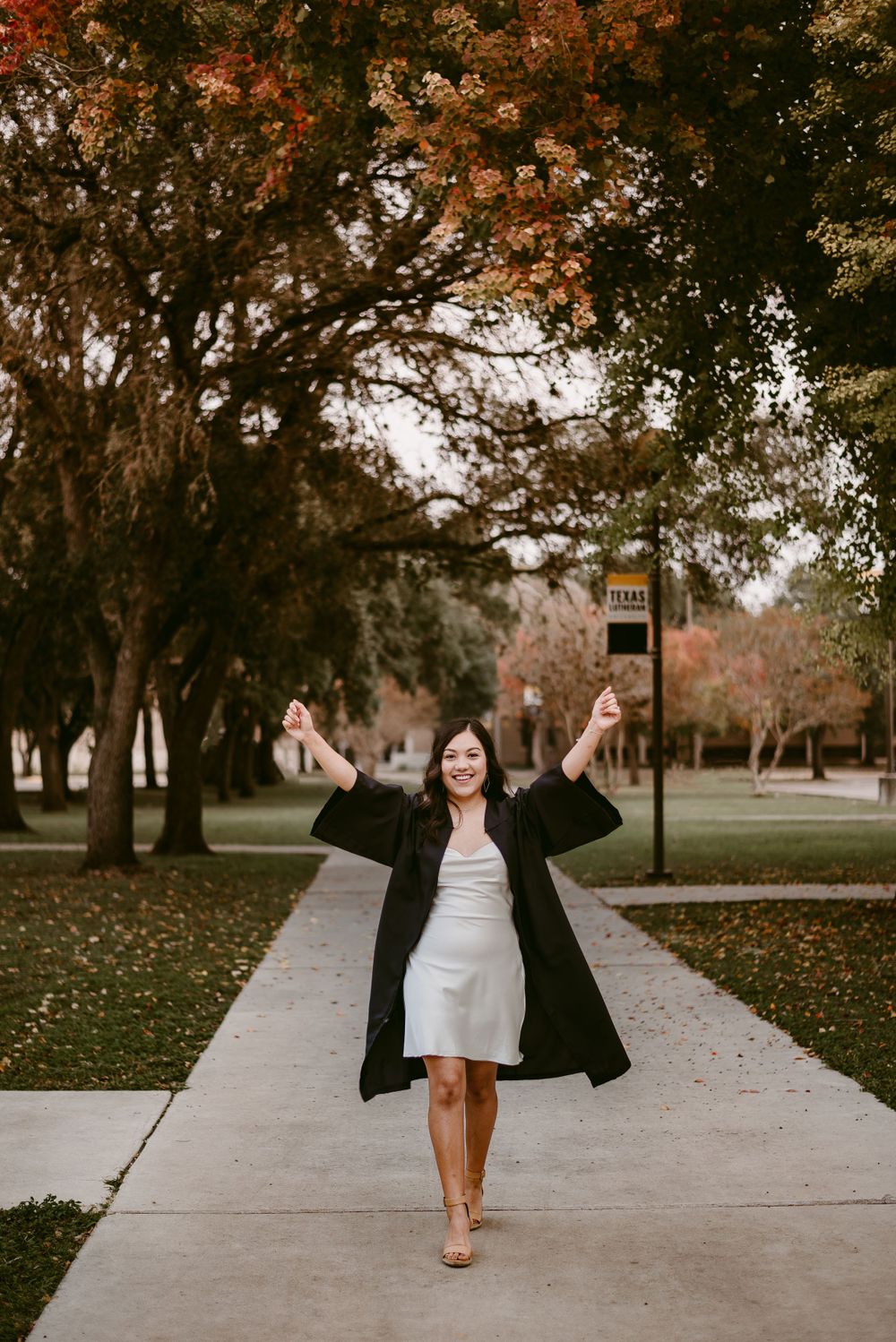 Katy Montoya Photography - Kenedy, Texas Photographer - San Antonio, Texas Senior Photographer