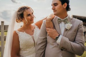 Fort McMurray Wedding Photographer, Fort McMurray Couples Photographer
