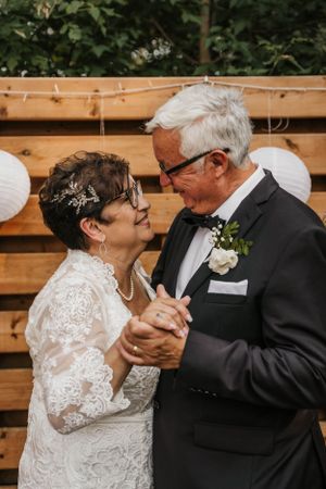 Fort McMurray Wedding Photographer, Fort McMurray Couples Photographer