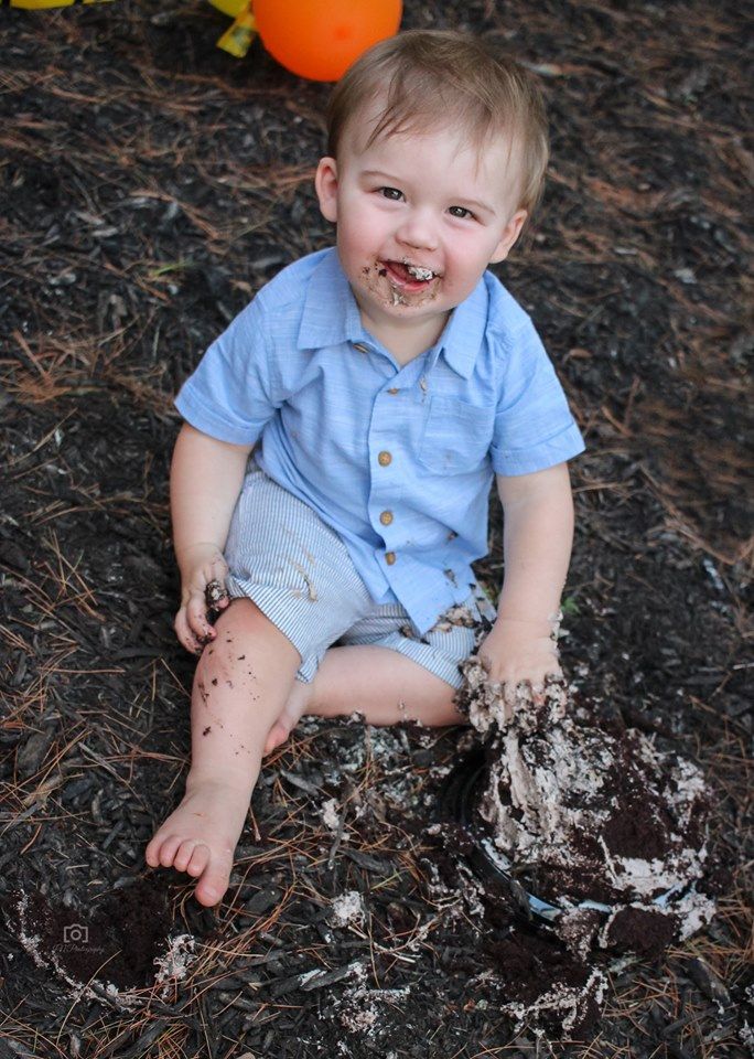 CAKE SMASH