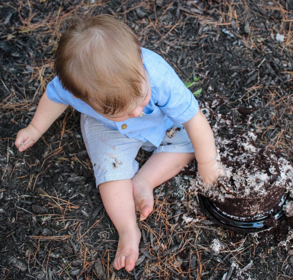 CAKE SMASH