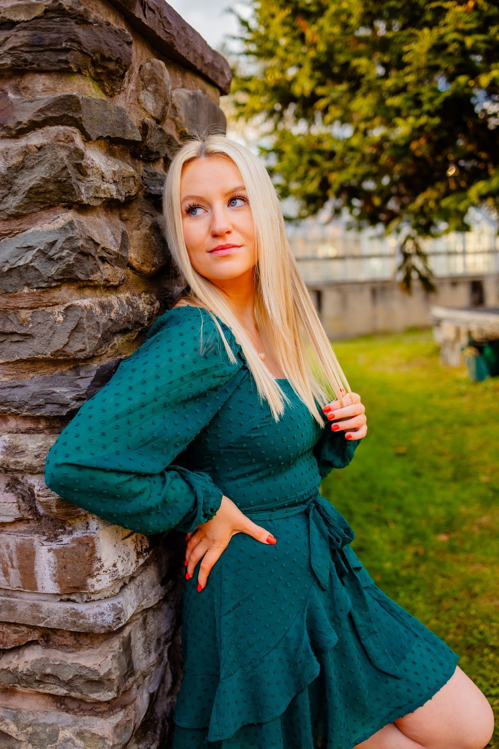 Senior girl outdoor fall session