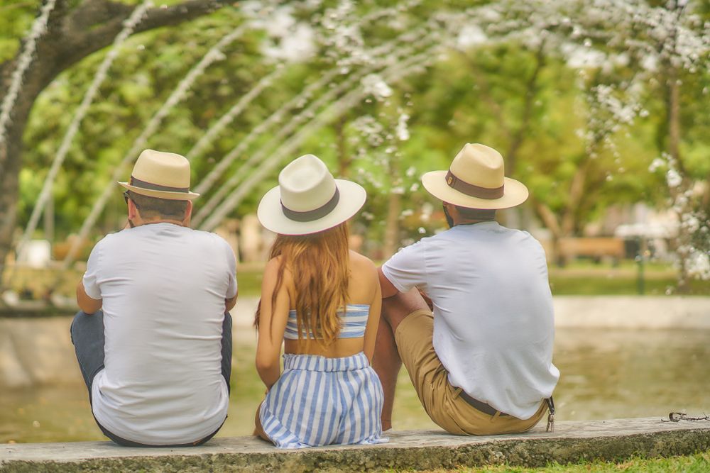 Sesión fotográfica para Toquifina en Parque La Rotonda, Portoviejo,  por Leiberg Santos