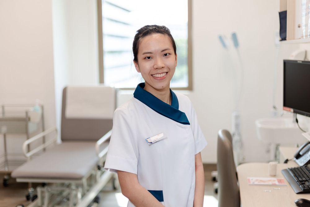 Sarah Ong Le En, a Staff Nurse at National Healthcare Group Polyclinics & a Healthcare Merit Award scholar recipient