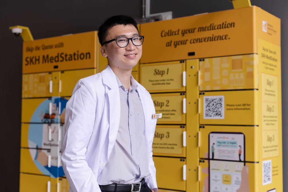 David Low Yee Chuen is a scholarship recipient of the Healthcare Merit Award and holds a Bachelor of Pharmacy from NUS.
