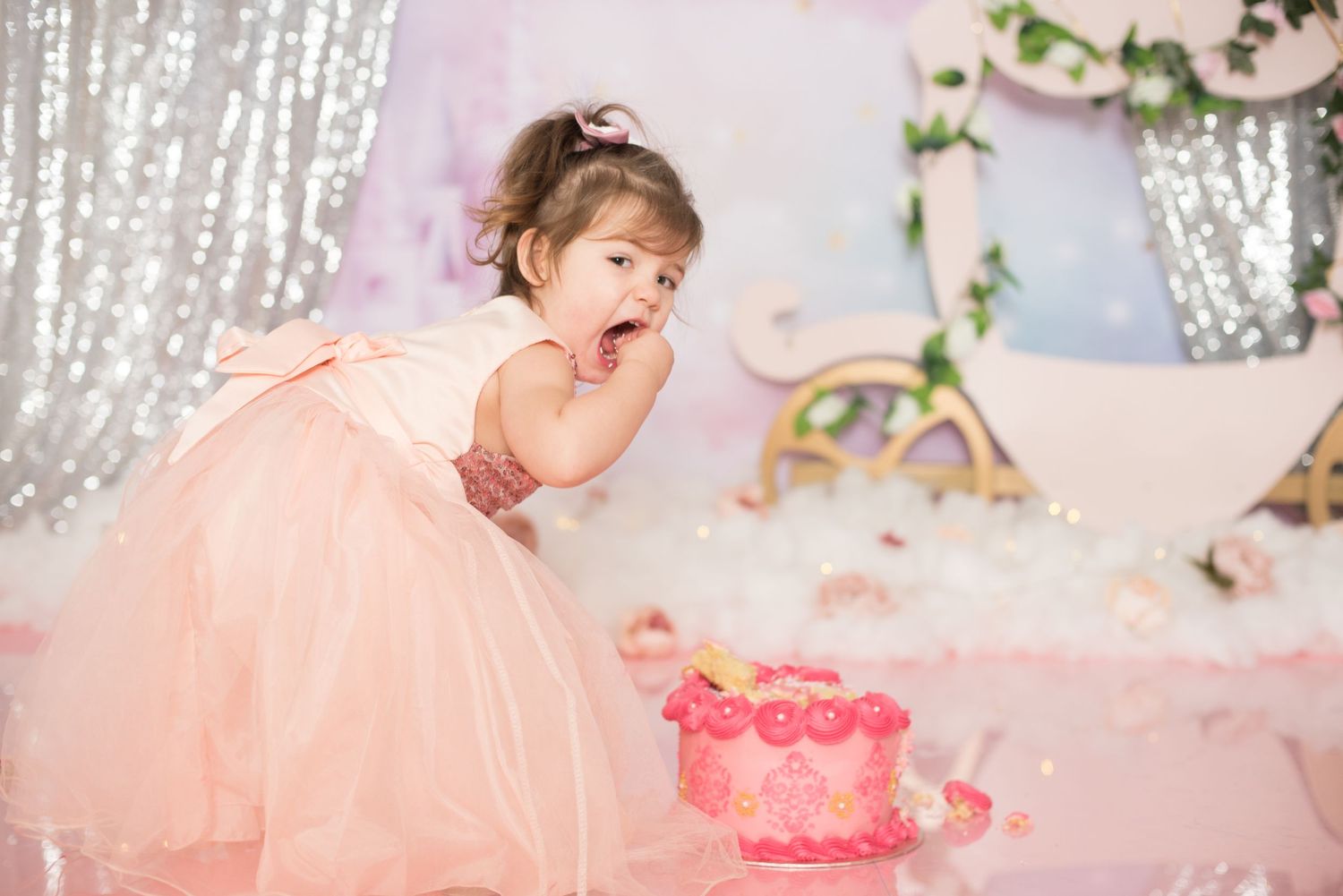 Cake Smash Plymouth studio