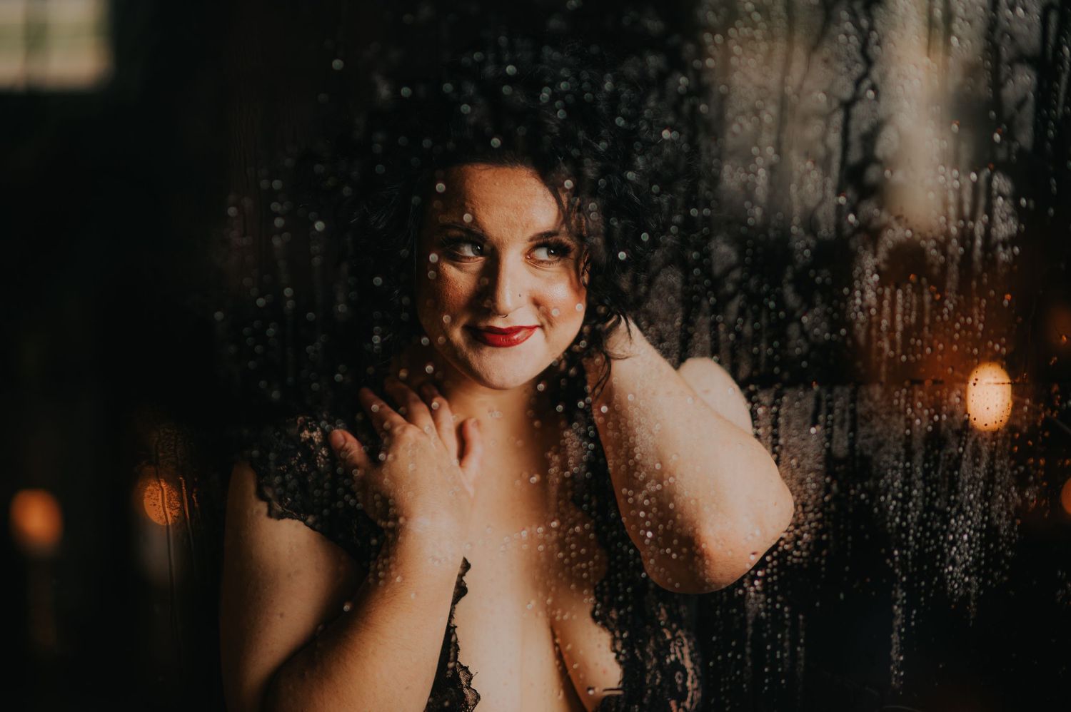 sexy boudoir shoot by Harlow & Stone studios
