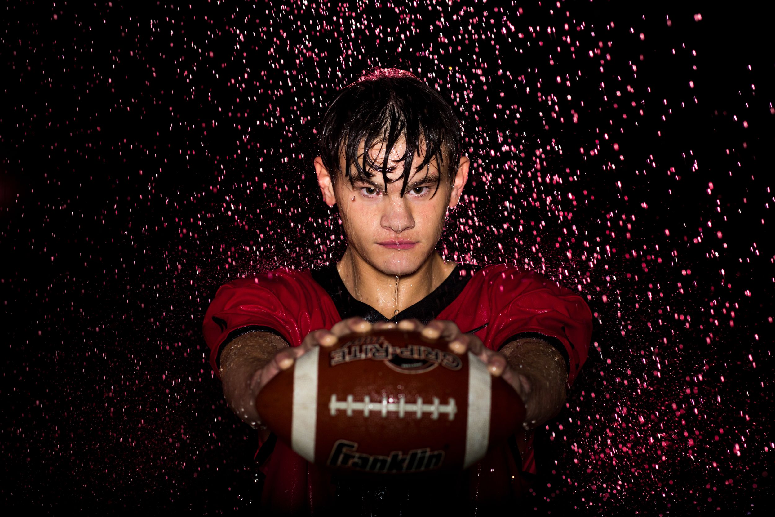 kentucky Lexington Georgetown Cynthiana Senior photographer rain football