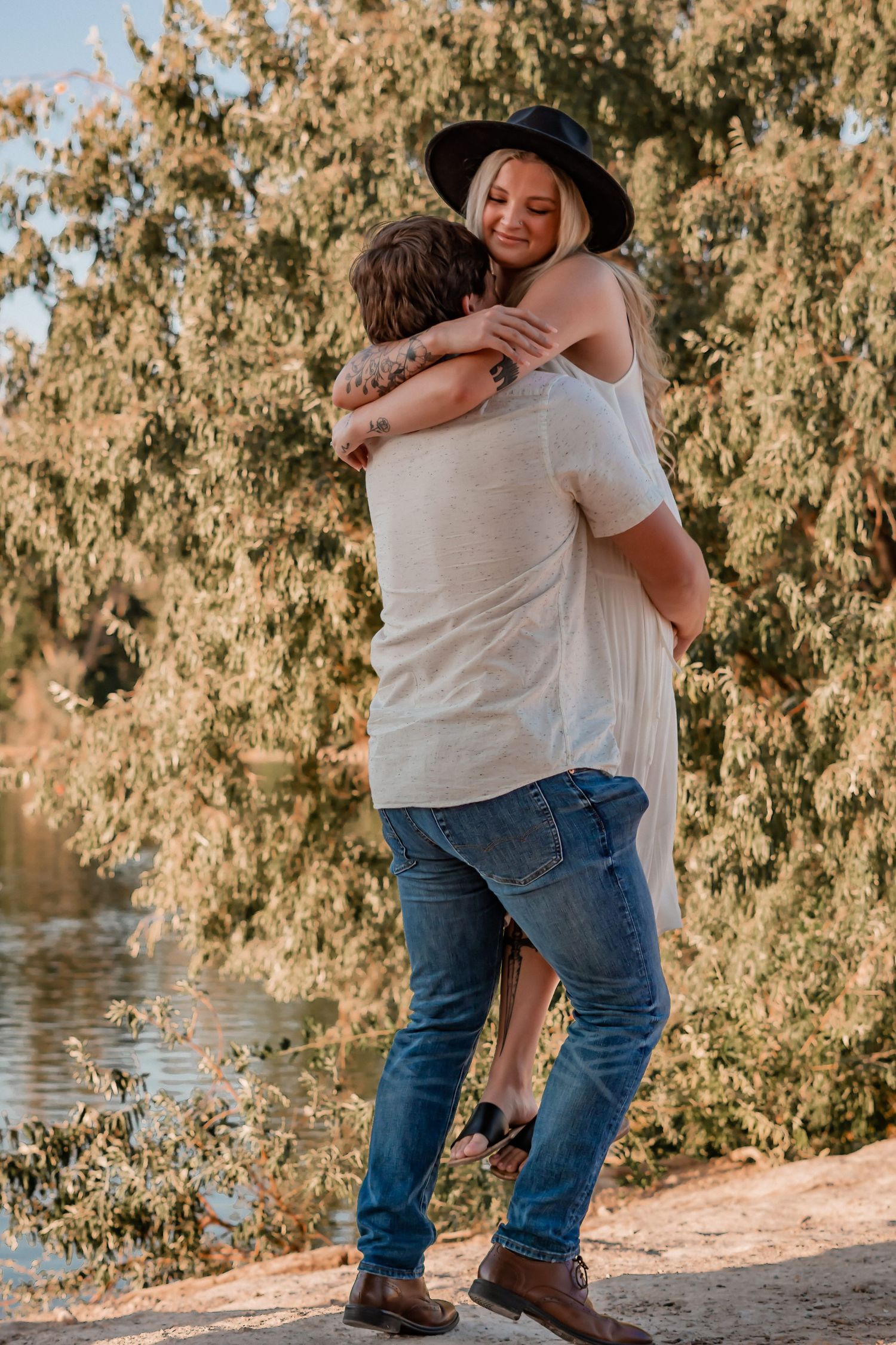 las vegas surprise proposal photoshoot