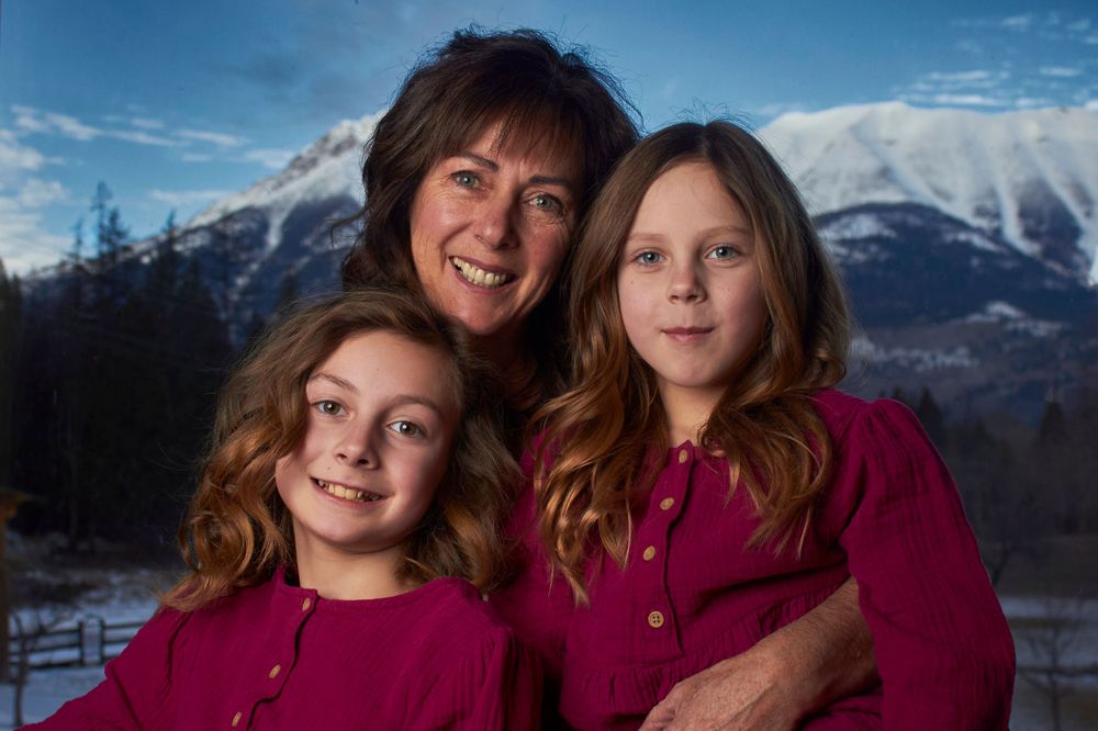 Landscape outdoor photography east kootenays cranbrook kimberly fernie Family photos, family, mom and dad, siblings photography, grandparent