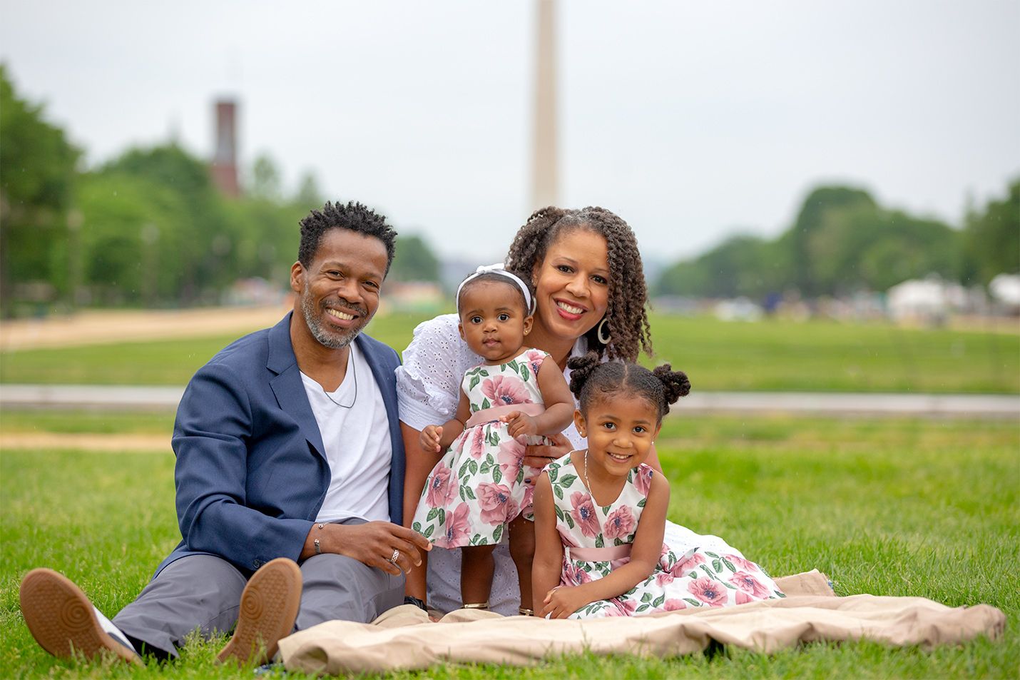 Family photo session in Dc Mall