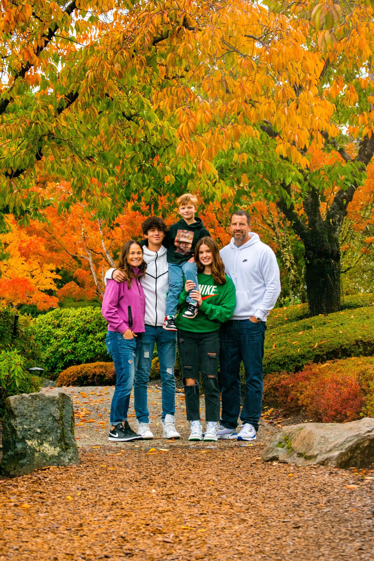 Alex Davis Photography: PNW Fall Family Photoshoot Session Posing In Colorful Orange Foliage In Beaverton Oregon