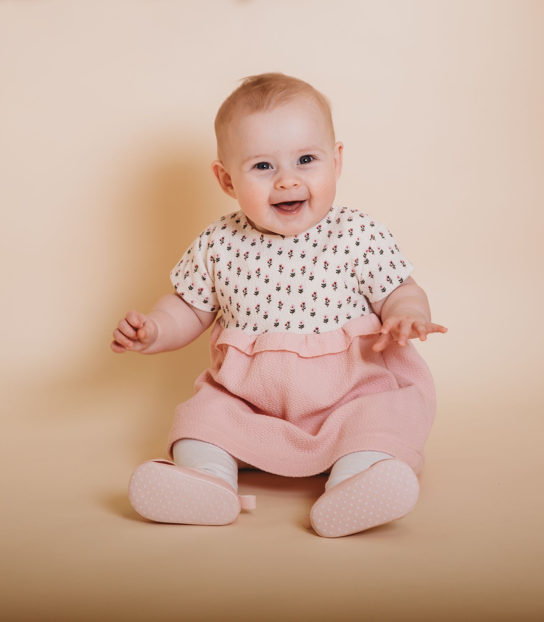 older baby photoshoot