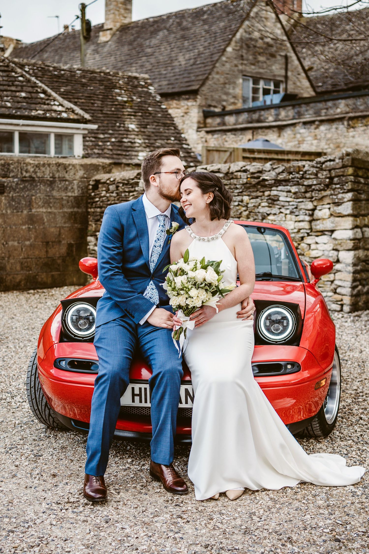 The Bay Tree, Burford Wedding photography www.vickyphotography.co.uk
