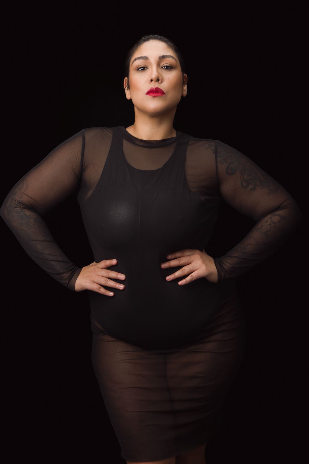 powerful woman, self-love photographer, portrait session for women, Studio photoshoot near ballard, custom photoshoot experience, luxury
