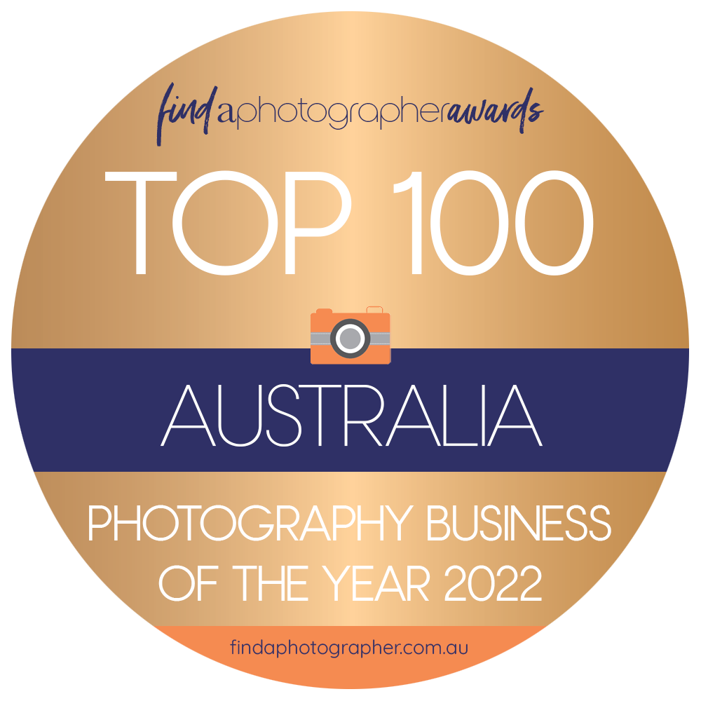 Melbourne Maternity, Newborn, Baby, Cake smash and family photographer located in South Morang Melbourne.
Baby Snapz is run by Melina Barlow